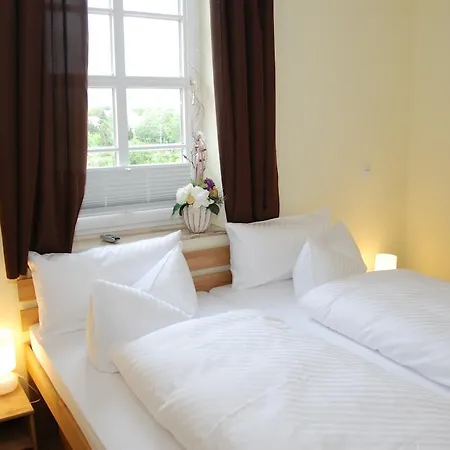 Hotel Altes Pfarrhaus Kindelbrueck