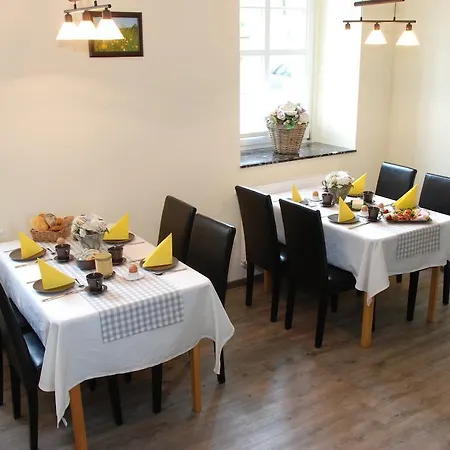 Altes Pfarrhaus Hotel Kindelbrueck